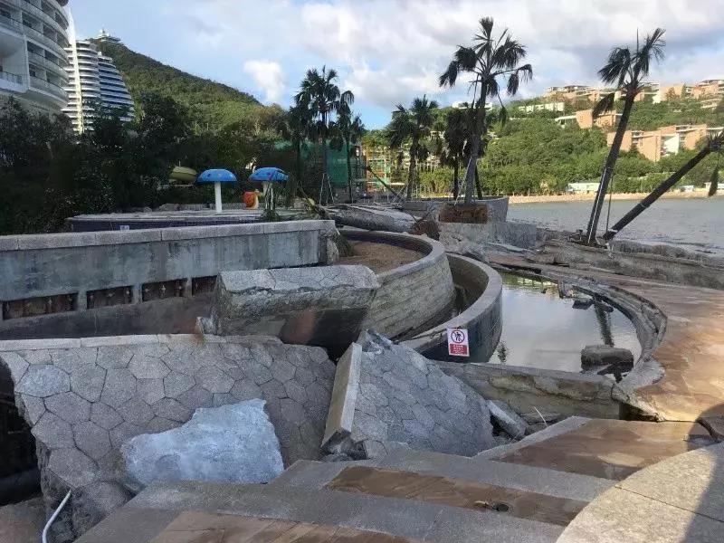 蓝狮在线泳池改造