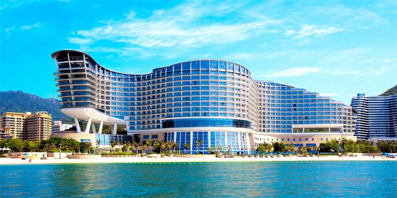 蓝狮在线泳池改造