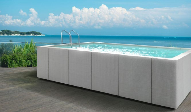 蓝狮在线游泳池新品推荐——藤编游泳池