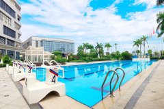 <b>510中国品牌日--蓝狮在线与人民日报大国品牌工程一起携手，世界分享！</b>