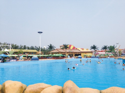 水上乐园,水上乐园设备