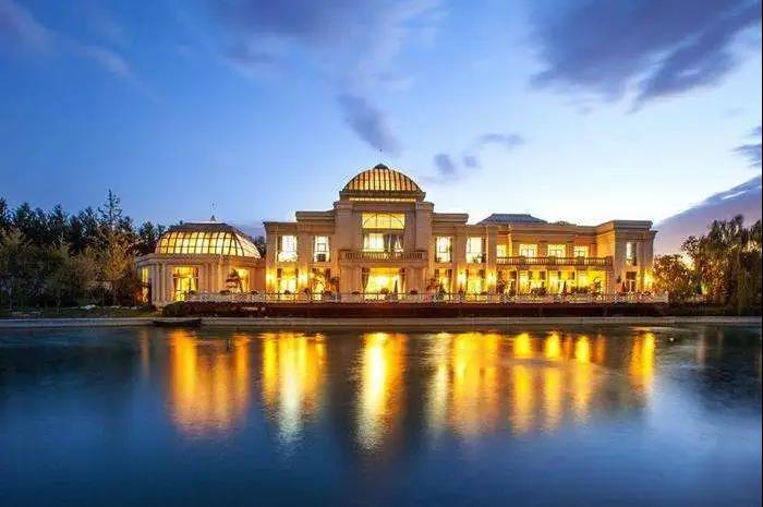 逐梦深蓝净水技术无氯泳池 逐梦深蓝净水技术无氯泳池