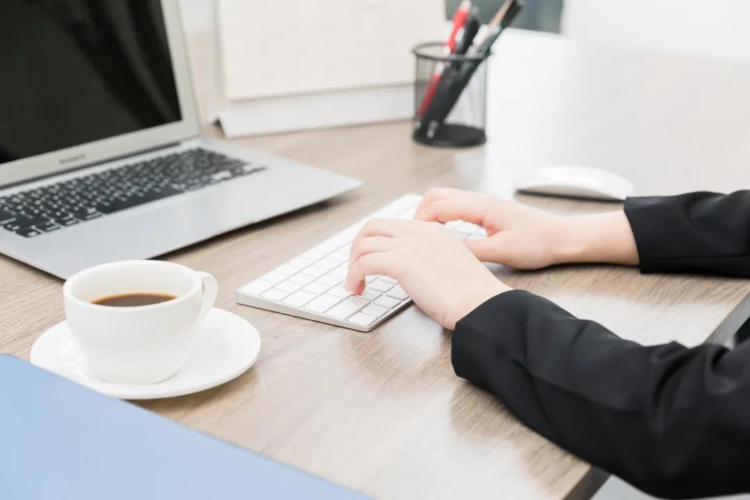 蓝狮在线泳池设备 蓝狮在线泳池设备