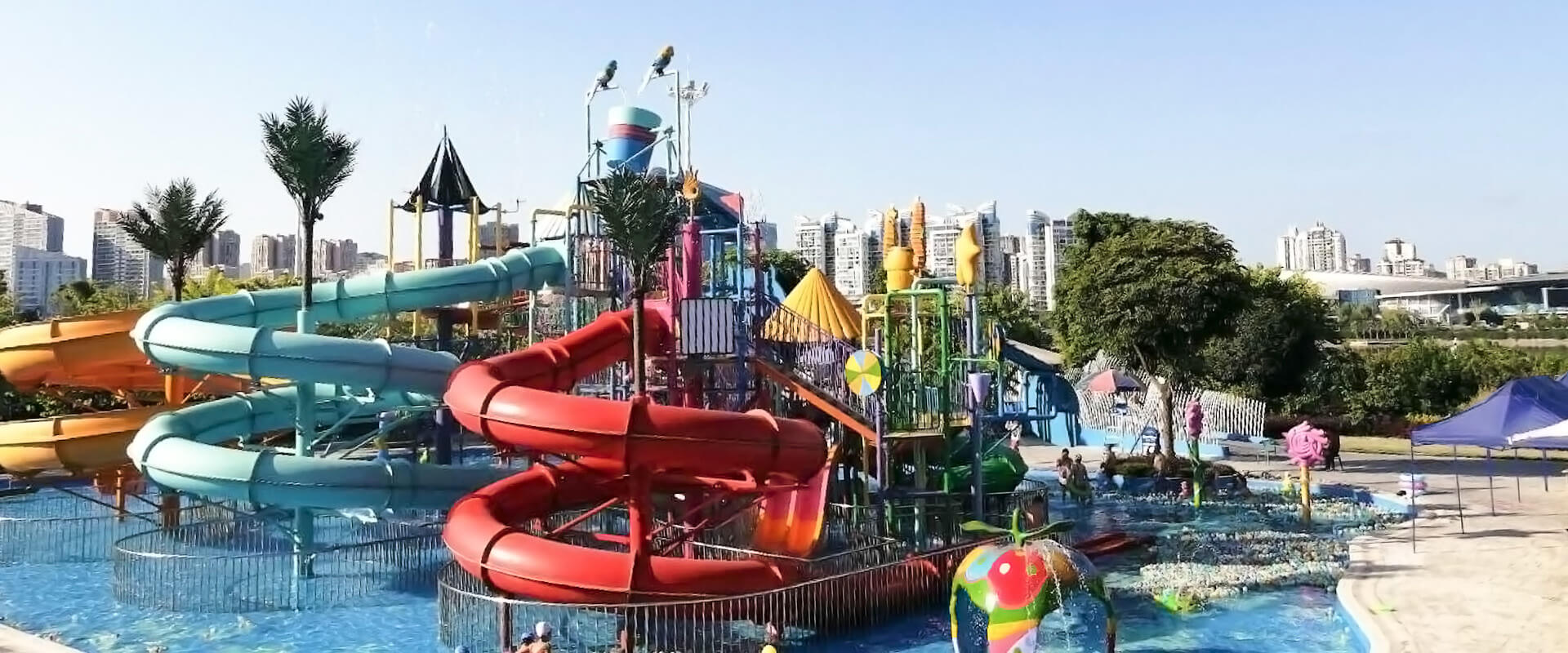 {<b>澜卡威水上乐园</b>-蓝狮在线项目案例