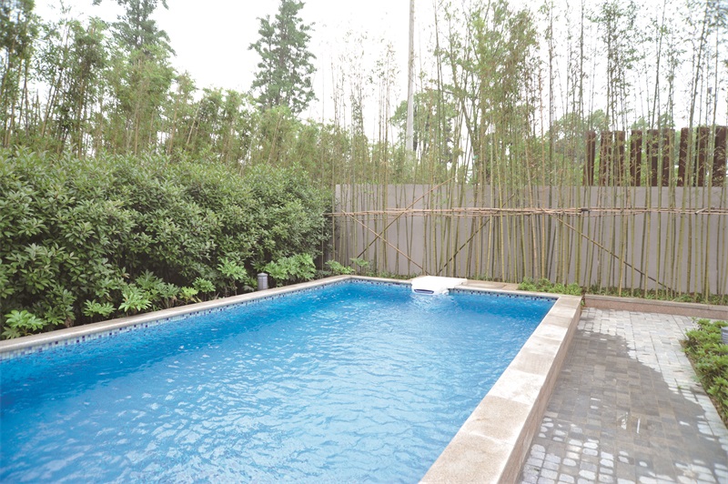 别墅泳池水处理难题咋破？