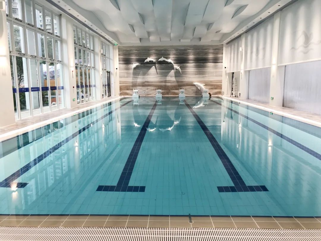 <b>想做室内游泳馆？先搞懂这些游泳池设备配置要点！</b>